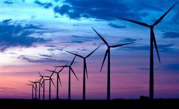 ESPAÑA, LÍDER MUNDIAL EN RENOVABLES...PERO AL REVÉS