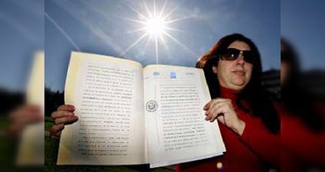 SUPUESTA DUEÑA DEL SOL QUIERE QUE LE PAGUEN POR SU USO