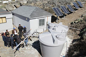 SE FINANCIA UN PROYECTO EN ISLAS DAMAS, CHILE, PARA DESALAR AGUA DEL MAR MEDIANTE ENERGÍA SOLAR FOTOVOLTAICA.