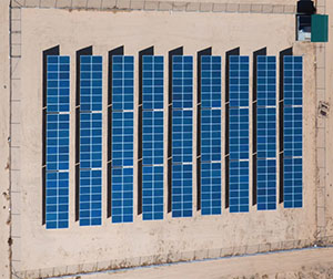 ESTADOS UNIDOS - CONSTRUYEN DOS SISTEMAS FOTOVOLTAICOS PARA EL AUTOABASTECIMIENTO DE DOS ESCUELAS