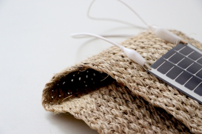 YUCA - TECH, FOTOVOLTAICA EN TELAR ANTIGUO