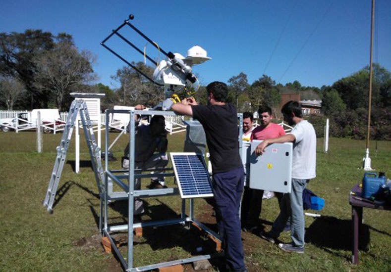 MiIDEN LA CANTIDAD REAL DE ENERGÍA SOLAR