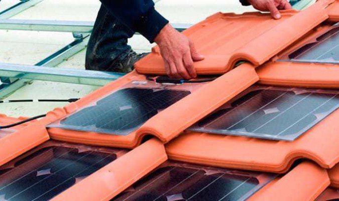 TEJAS SOLARES FOTOVOLTAICAS, EL FUTURO DE LA ENERGÍA SOLAR EN VIVIENDAS