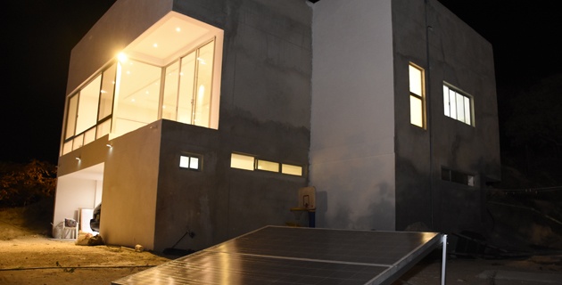 LA CASA A LA QUE NO LE PREOCUPA EL APAGÓN -COLOMBIA-