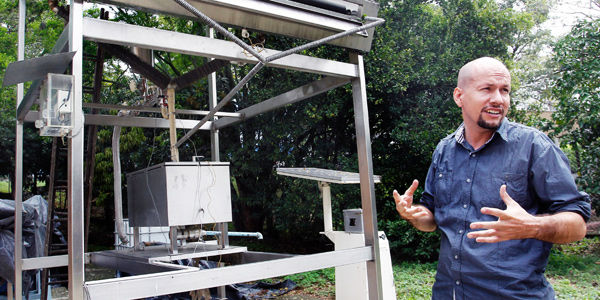 LA MÁQUINA QUE HACE HIELO CON ENERGÍA SOLAR