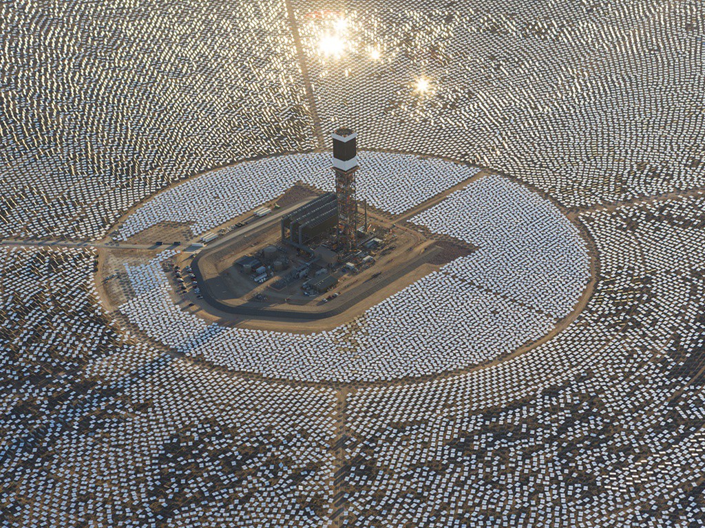 EMPEZÓ A FUNCIONAR LA PLANTA DE ENERGÍA SOLAR MÁS GRANDE DEL MUNDO