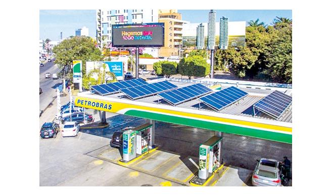 PETROBRAS USA ENERGÍA SOLAR EN GASOLINERA