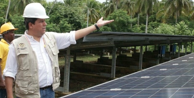 MINMINAS ENTREGA PROYECTO DE ENERGÍA SOLAR EN ISLAS DEL CARIBE POR $8.000 MILLONES