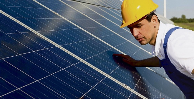 ENERGÍA Y CALOR, APROVECHADOS POR TECHOS SOLARES