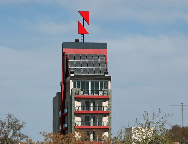 MENDOZA YA TIENE EL PRIMER EDIFICIO CON ENERGÍA SOLAR Y ESTÁ EN GODOY CRUZ -ARGENTINA-