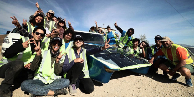 Chile: Un auto recorre la mitad del pais gracias al sol