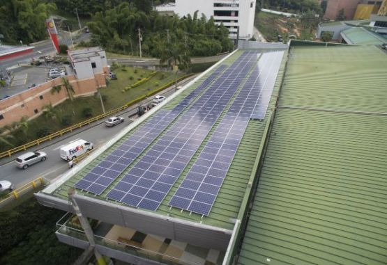 Colombia: En Medellin Parque Comercial El Tesoro utilizara energia solar