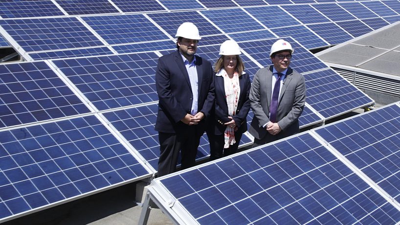 Chile: Instalan energia solar en ministerio de Desarrollo Social para reducir CO2