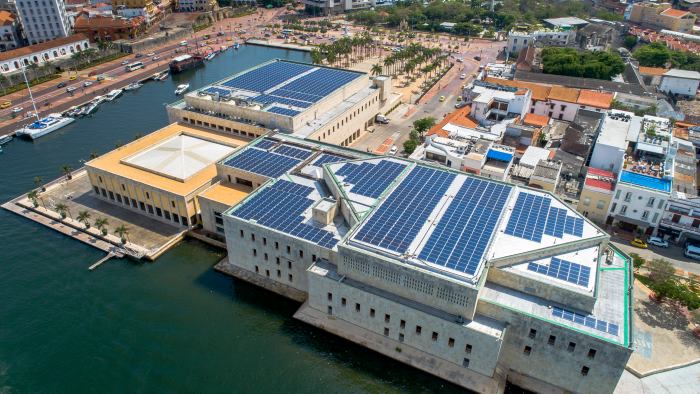 Colombia: El Centro de Convenciones Cartagena de Indias se mueve con energia solar