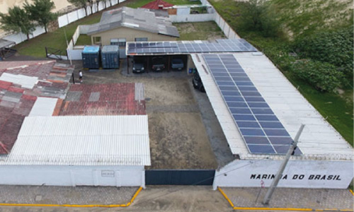 La Armada Brasileña usa la energía solar para abastecer su propio consumo de electricidad