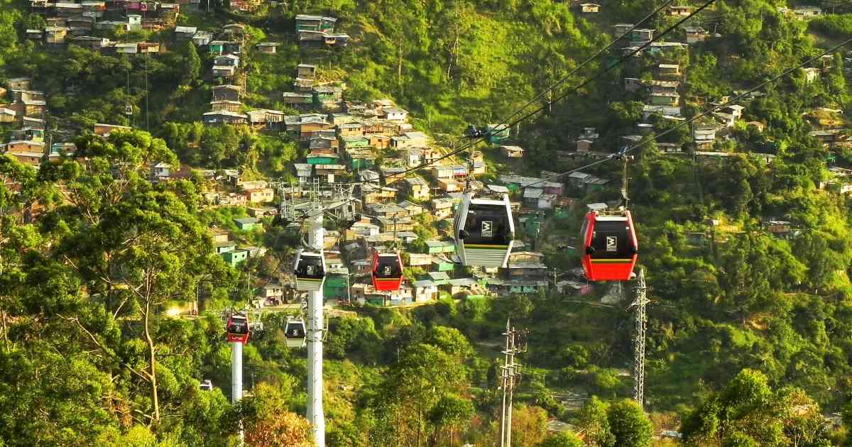 Energía solar y movilidad eléctrica, el futuro cercano de Medellín