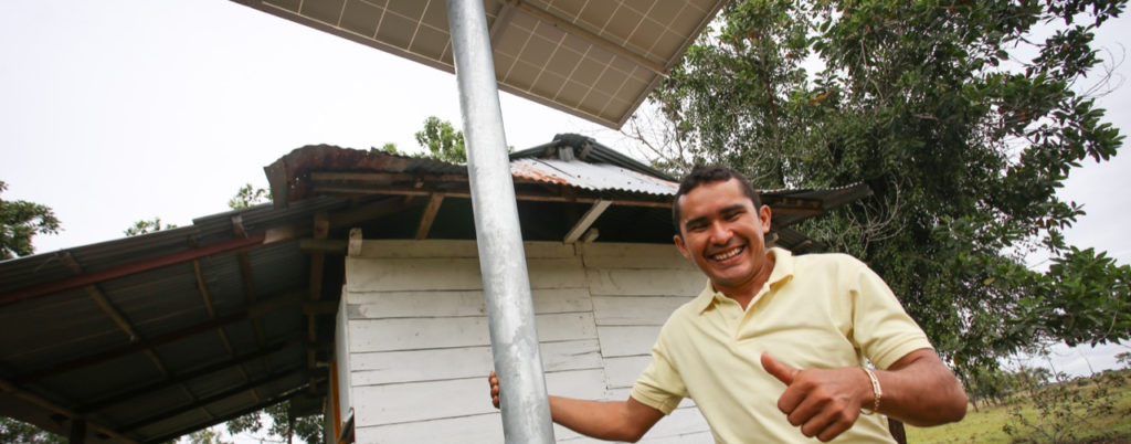 Más de 650 familias en Colombia tendrán por primera vez energía eléctrica gracias a la solar