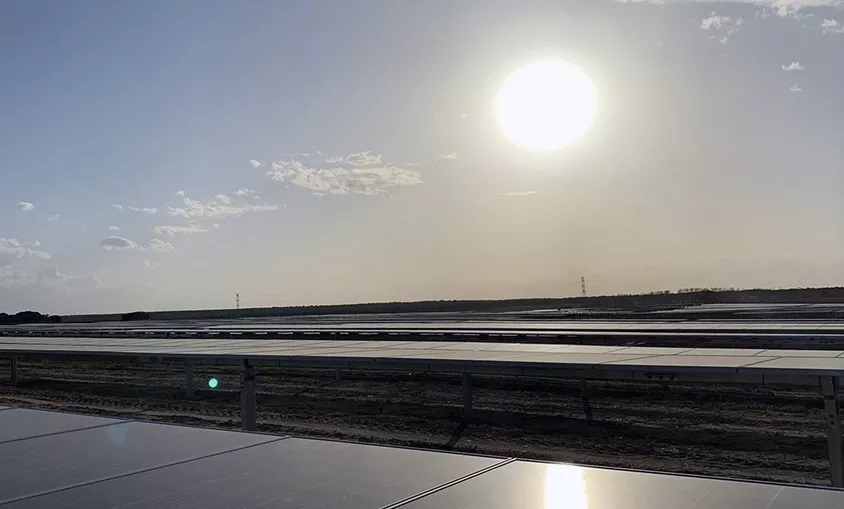 Solaria cierra financiación por 23 millones con La Banque Postale para 64 MW solares en Portugal