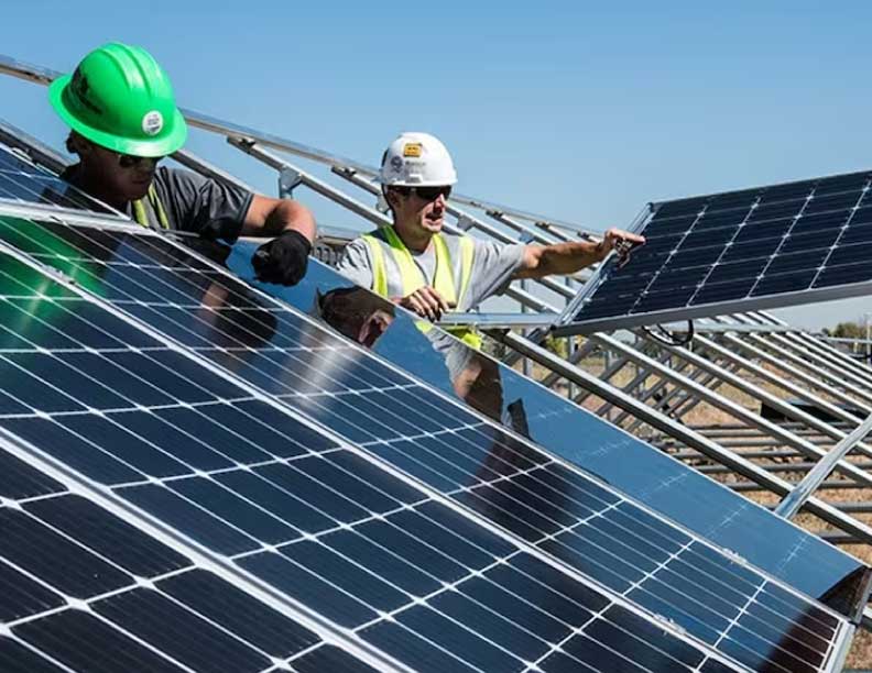 Día de la Energía Limpia: ¿cuánto cuesta colocar paneles solares en casa?