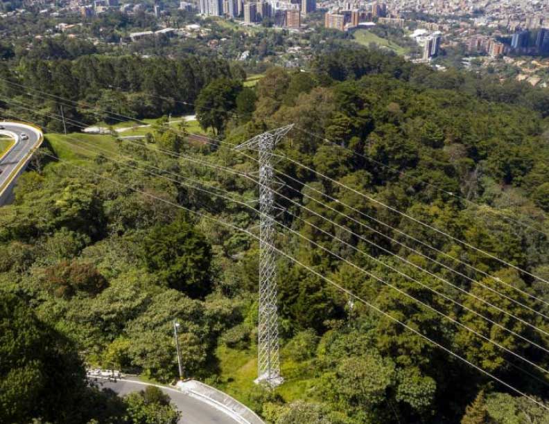 Al sistema eléctrico de Colombia entraron 32 nuevos proyectos de generación y 36 de transmisión